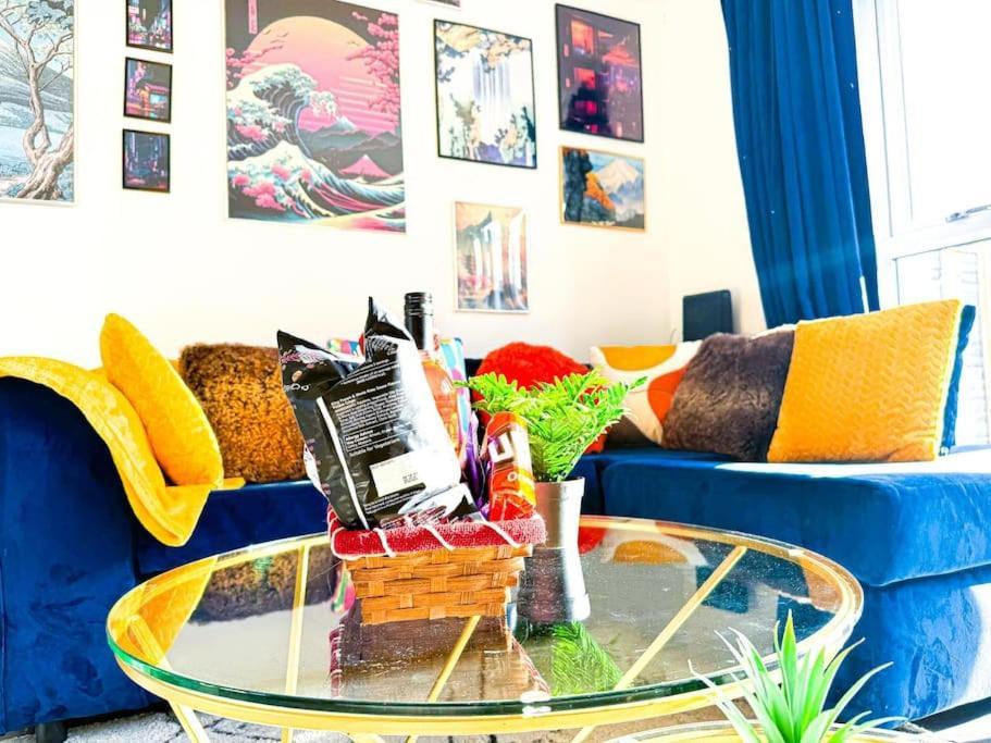 Contractors, Families, Tourists & Groups Welcome Sleeps Upto 9, Garden, Pet Allowed, Parking Included! برمنغهام المظهر الخارجي الصورة